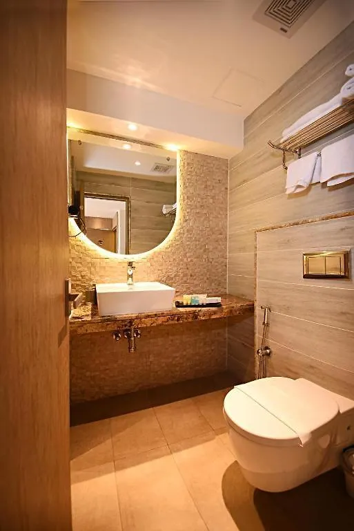 Hotel Tulip Near Delhi Airport New Delhi 4*,  India